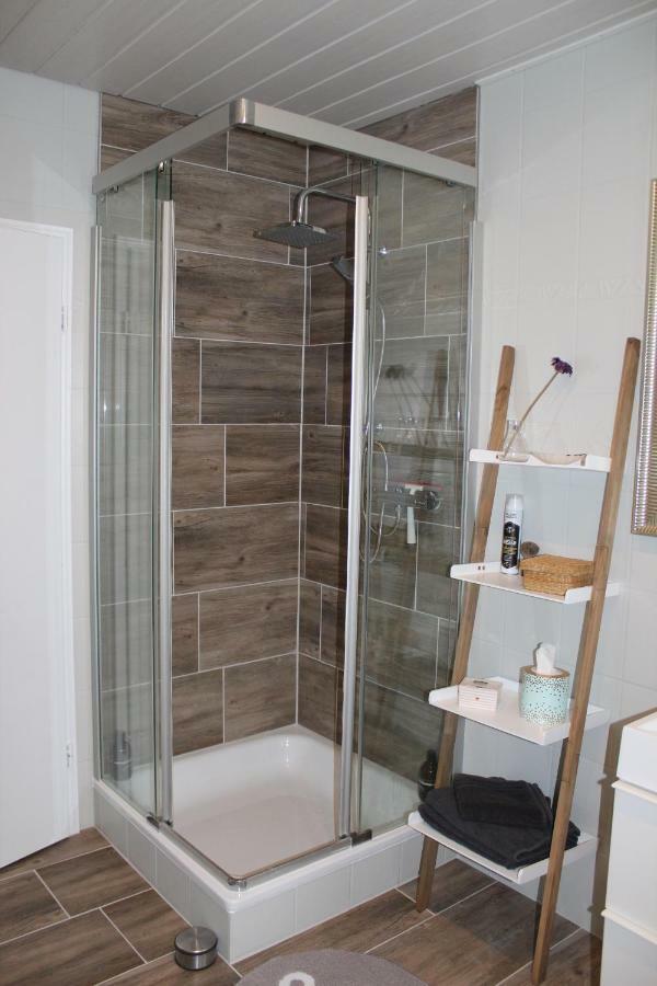 Ferienwohnung Im Tuermchen Oberfell 外观 照片