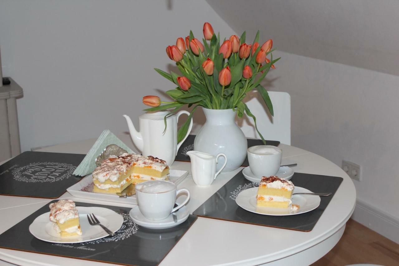 Ferienwohnung Im Tuermchen Oberfell 外观 照片