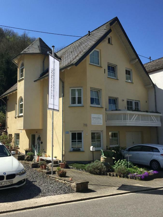 Ferienwohnung Im Tuermchen Oberfell 外观 照片